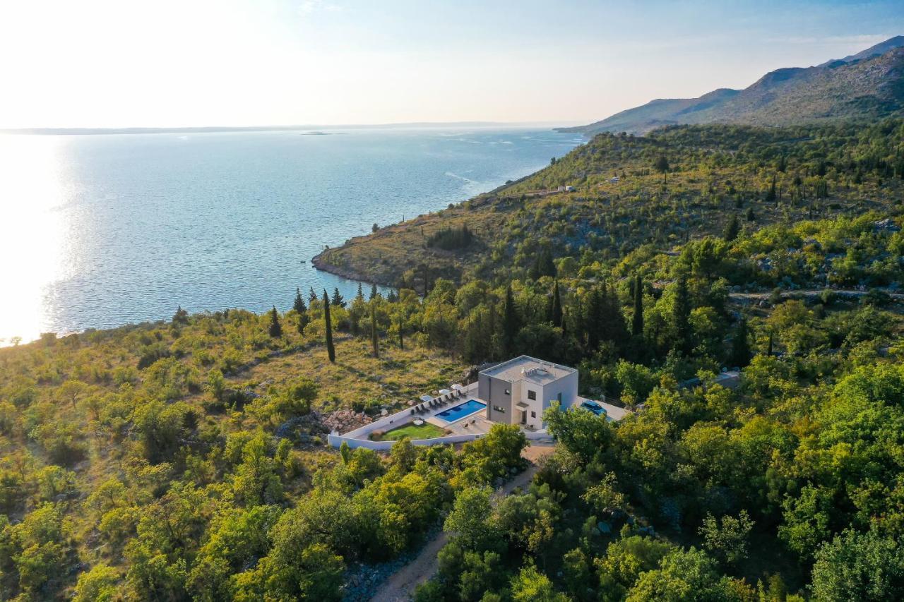 Villa Royal Promons - Heated Pool Starigrad Paklenica Exterior foto
