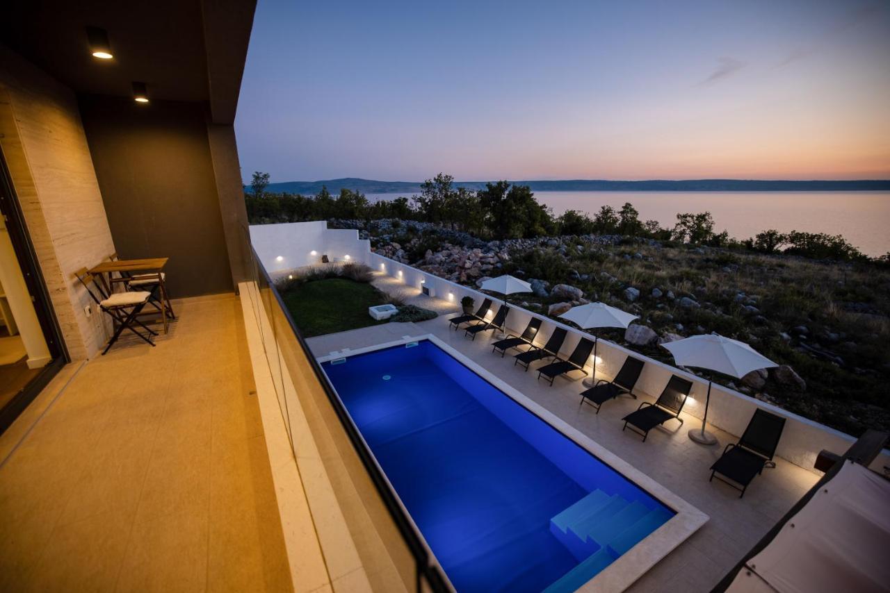 Villa Royal Promons - Heated Pool Starigrad Paklenica Exterior foto